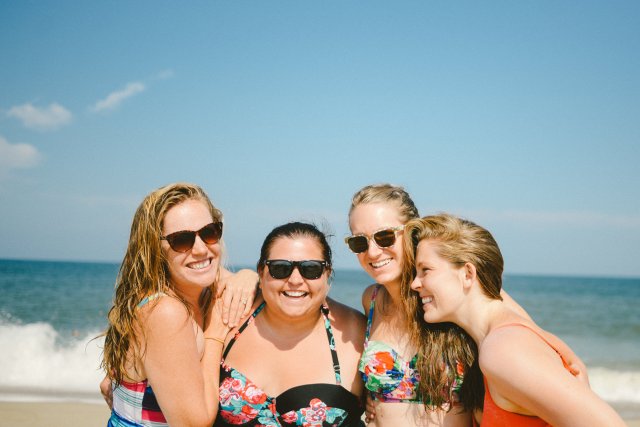 View More: http://theartinlife.pass.us/bestiesatthebeach